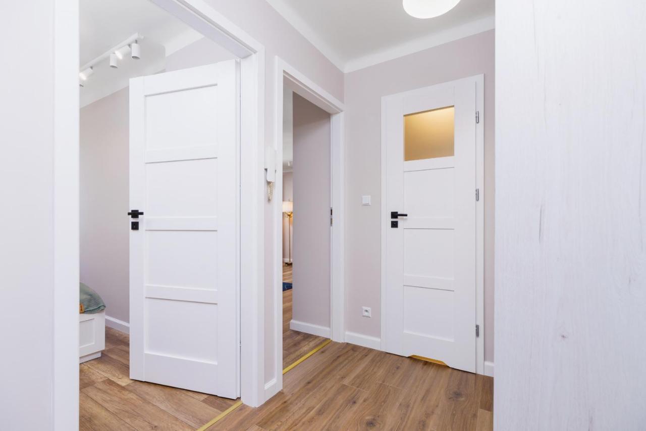 Apartament Przy Bulwarach Wislanych Kosciuszki By Noclegi Renters Cracovia Esterno foto